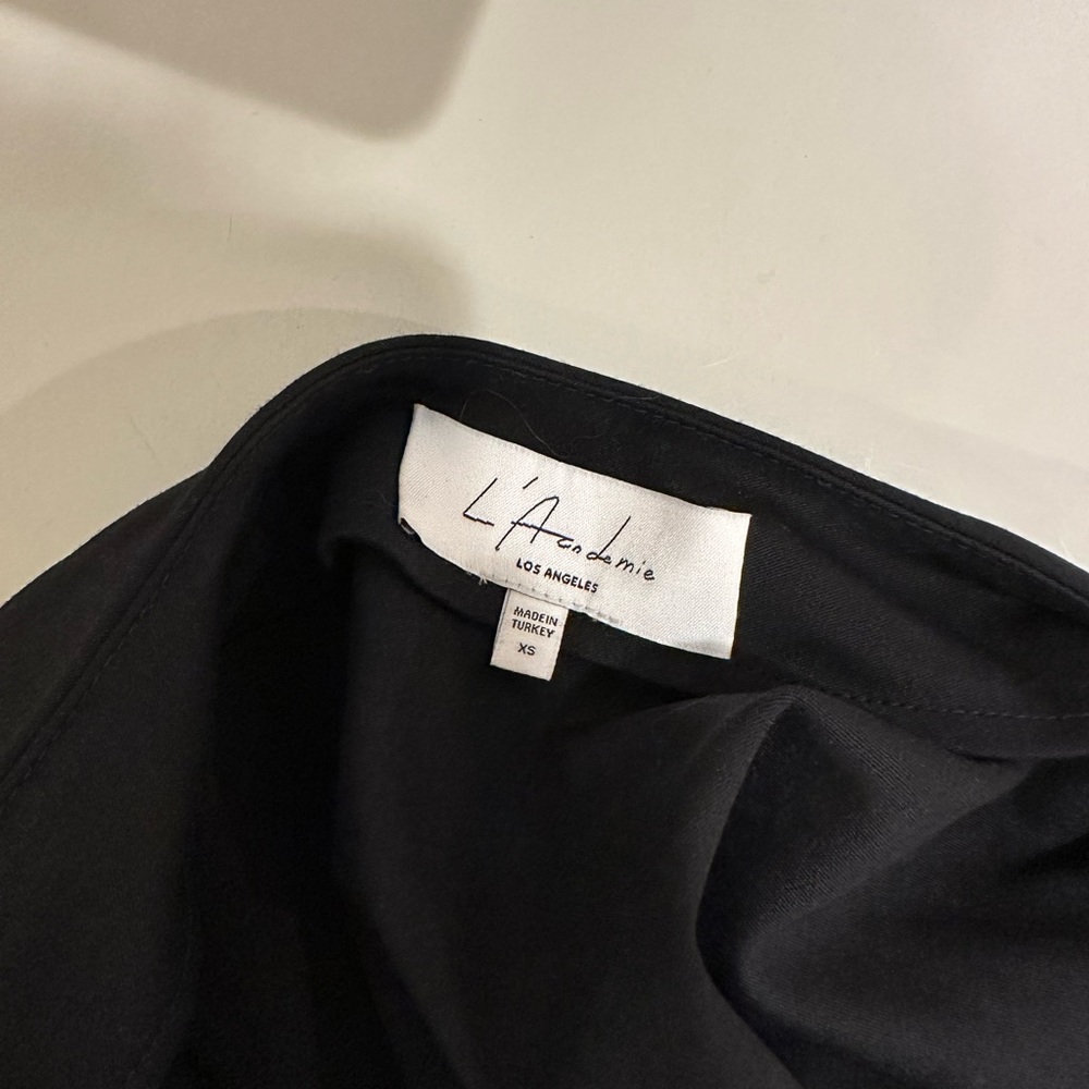 L’Academie REVOVLE One Shoulder Black Top - Picture 6 of 7